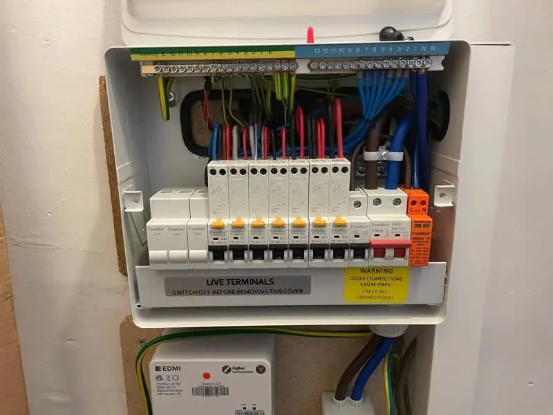 Open consumer unit wiring for electrical inspection